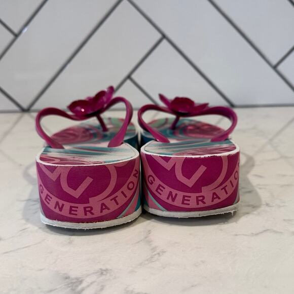 BCBGeneration platform flip flops pink gem flower accent size 10 Y2K baddie - Picture 2 of 9